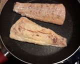Foto del paso 2 de la receta: Salmón noruego en salsa verde