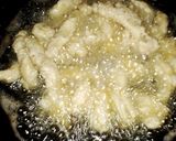 A picture of step 1 of Dragon Chicken Macaroni.