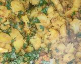 A picture of step 3 of Aloo gobhi.