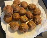 Foto del paso 3 de la receta: Albóndigas al vino tinto y arroz blanco