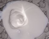 A picture of step 5 of Royal icing Pastries.