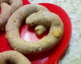 Foto del paso 6 de la receta: Pretzel de queso y romero🧀🍃