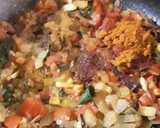 காடை முட்டை தொக்கு(kadai muttai thokku recipe in tamil) ரெசிபி ஸ்டேப் 3 புகைப்படம்