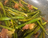 Foto del paso 4 de la receta: Espárragos trigueros con jamón