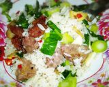 รูปขั้นตอนการทำที่ 10 ของ ข้าวผัดแหนมครบรส