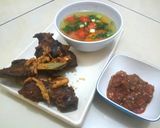 Foto langkah ke 4 dari resep Sop Iga Goreng / Bakar.