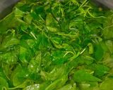 Foto langkah ke 2 dari resep #206 Sigeumchi Namul | Salad Bayam Korea.