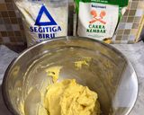 Foto langkah ke 8 dari resep Lemon Crincle Cookies.