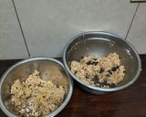 Foto del paso 3 de la receta: Galletitas de avena, coco 🥥 y algo más!