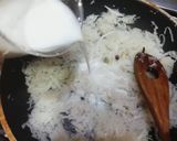 A picture of step 2 of Mooli ka Halwa.