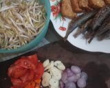 Foto langkah ke 1 dari resep Oseng pindang tauge.