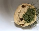 A picture of step 13 of Grape-Shaped Condensed Milk Bread.