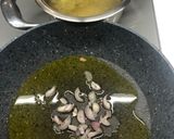 Foto del passaggio 2 della ricetta Paccheri ripieni di crema di patate e baccalà, su fonduta dì parmigiano