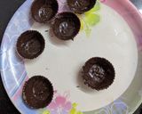 चॉकलेट कप केक (chocolate cupcake recipe in marathi) रेसिपी स्टेप 2 फोटो
