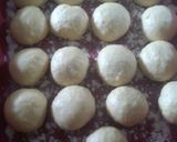 Foto langkah ke 3 dari resep Donat Mini.