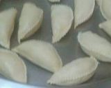 A picture of step 6 of Mawa gujiya.