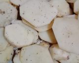 A picture of step 2 of POTATO batata.