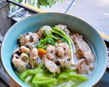 Hình bước làm 6 của món Bún bung dọc mùng