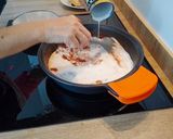 Foto del paso 2 de la receta Pollo en salsa de coco y Lima