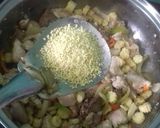 A picture of step 4 of Chopsuey w/ Chicken Liver & Chicken Meat in Oyster Sauce.
