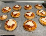 A picture of step 5 of Soft Mini Pizzas.