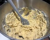 A picture of step 4 of Strawb & Cheesecake Cookies.