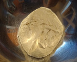 Foto del paso 2 de la receta: Hogaza de masa madre de medio kilo