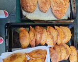 Foto del paso 7 de la receta: EMPANADAS DE QUESO Y CEBOLLAS 🧀🧀🧀🧅🧅🧅CON MASA CASERA 😊😊🥰😋😋😋😜🙃🙃🙃😋🥰💪💪😗👌