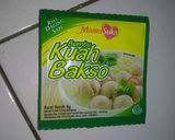 Foto langkah ke 6 dari resep Bayam telur kuah bakso.