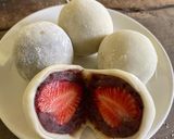 รูปขั้นตอนการทำที่ 7 ของ ไดฟูกุสตรอว์เบอร์รี 🍓🥰