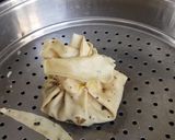 A picture of step 5 of Chatpati Papad Apple potli.