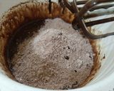 Foto langkah ke 5 dari resep Brownies Shiny Crust.
