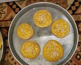 عکس مرحله 4 از دستور کلوچه فومن