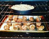 A picture of step 4 of Spaghetti Pie & Meatballs.