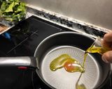 Foto del paso 2 de la receta: Pollo cremoso con ñoquis