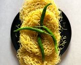 ચણાના લોટની સેવ(Besan sev recipe in Gujarati) રેસીપી સ્ટેપ3ફોટો