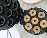 صورة لخطوة 2 من وصفة دونات السائلة 🍩