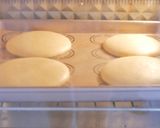 Foto langkah ke 3 dari resep Strawberry Omelette Bbang - Korean Omelette Cake.