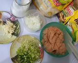 Foto langkah ke 1 dari resep Isian Ayam Cincang Kecap.