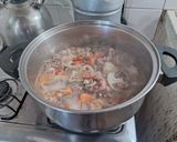 Foto del paso 3 de la receta: Estofado exprés con fideos entrefinos