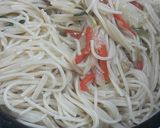 Foto del paso 3 de la receta: Tallarines salteados