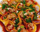 Hình bước làm 3 của món Bí ngòi cuộn thịt sauce nước tương