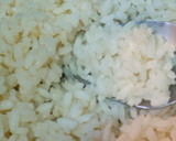 Foto del paso 2 de la receta: Merluza a la plancha con arroz de curry