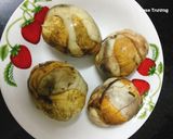 Hình bước làm 1 của món Hột Vịt Lộn Rang Me