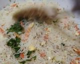 Foto langkah ke 4 dari resep Bihun Goreng Putih (Jadul/Simple).