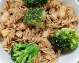 Foto del paso 8 de la receta: Pasta con garbanzos y brócoli