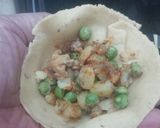 A picture of step 5 of Peas & Potato Stuffed Samosa.