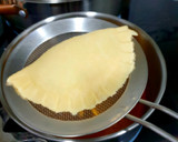 Foto del paso 5 de la receta: Empanadillas de espinacas 3 quesos 🥬 🧀