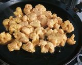 A picture of step 5 of Gobhi Tikka Masala.