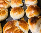 Foto del paso 4 de la receta: Panecitos de Romero y Orégano. 💫